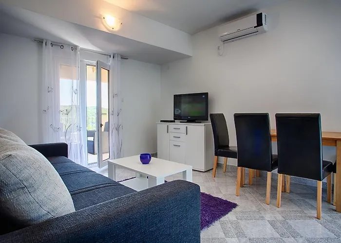 Διαμέρισμα Dalia *