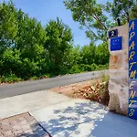 Apartman Dalia *